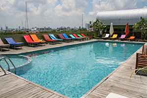 Nouvo City Hotel