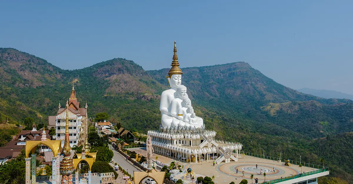 Phetchabun - Wat Pha Sorn Kaew