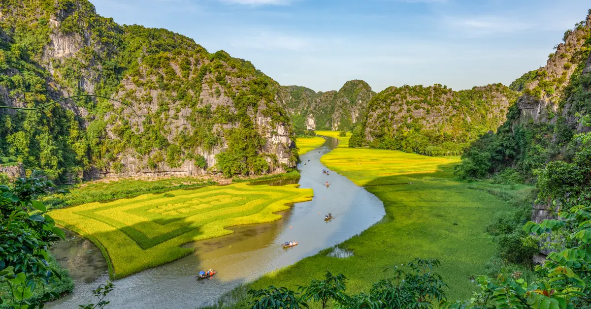 Tam Coc - Bootjes op rivier