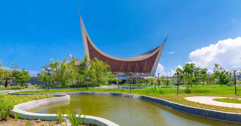Padang (Sumatra) | Plaatsinformatie, Tips & Bezienswaardigheden