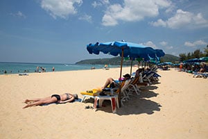 Heerlijk genieten van de zon, de zee en het strand op Phuket