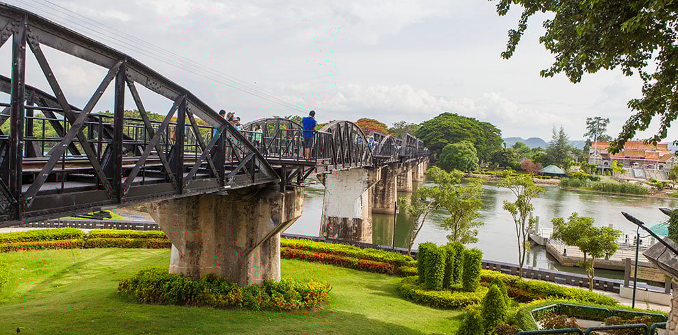 De Brug over de River Kwai in Kanchanaburi