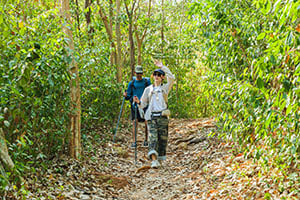Een jungletocht door de jungles van het Cardamomgebergte in Cambodja