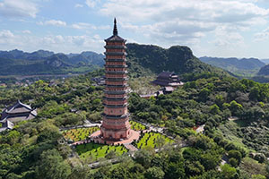 Luchtfoto van de Bai Dinh Pagoda in Ninh Binh, Vietnam