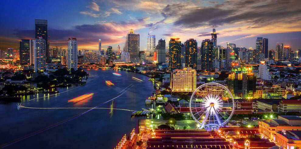 De Chao Phraya rivier in Bangkok