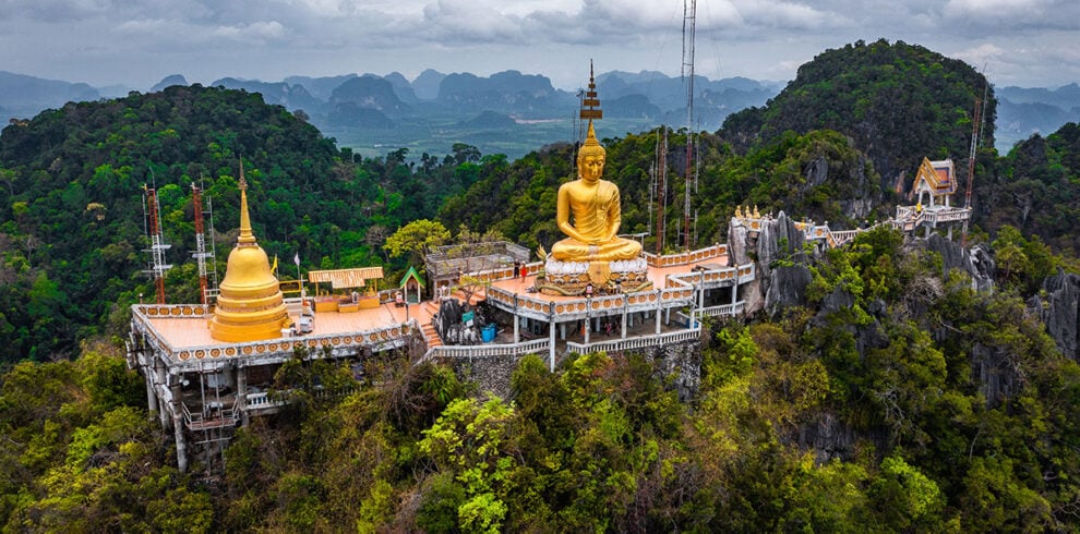 Luchtfoto van de Wat Tham Suea (Tiger Cave Tempel) in Krabi