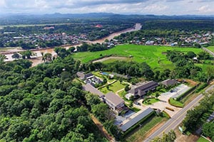 Luchtfoto van het Nan Boutique Resort in Nan, Thailand