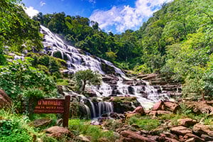 De Mae Ya waterval in het Doi Inthanon National Park