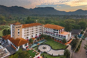 Luchtfoto van het Le Monte Hotel in Khao Yai, Thailand