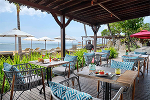 Het ontbijt bij Griya Santrian in Sanur, Bali