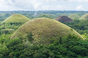 De beroemde Chocolate Hills op Bohol, Filipijnen