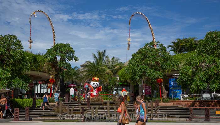 Bali - Kuta Beach Walk