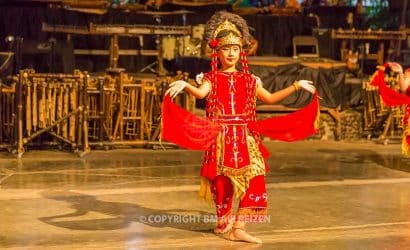 Bandung - Saung Angklung Udjo