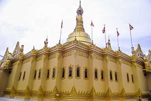 Berastagi - Taman Alam Lumbini