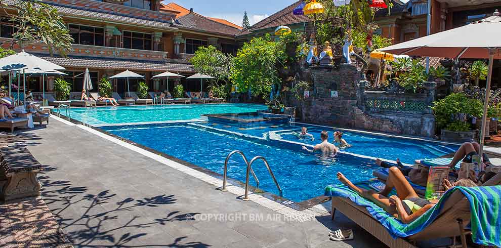 Kuta Beach - Wina Holiday Villa