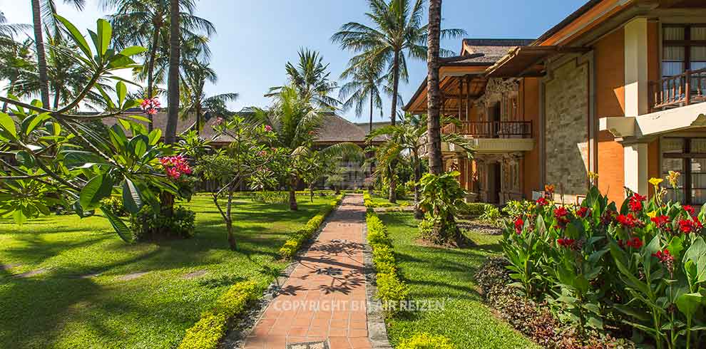 Legian Beach - The Jayakarta Bali Beach Resort