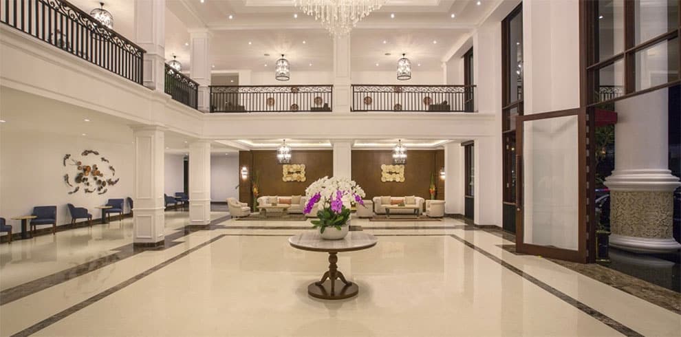 Sanur Beach - Grand Palace Hotel