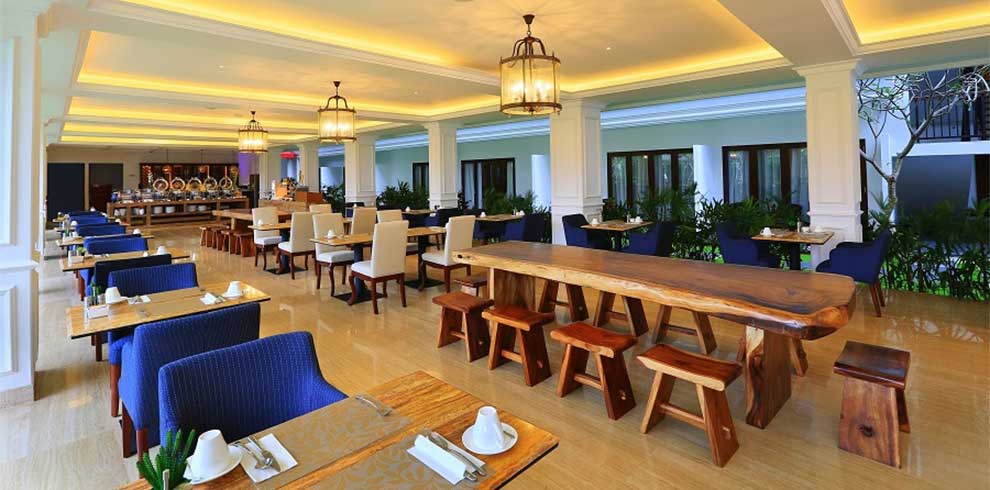 Sanur Beach - Grand Palace Hotel