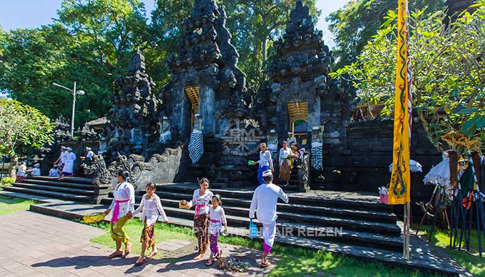 Bali - Goa Lawah tempel