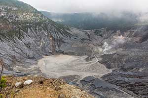 Lembang - Tangkuban Perahu vulkaan
