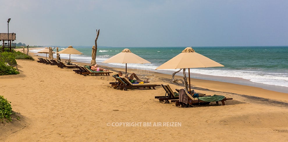 Trincomalee Tour - Nilaveli Strand