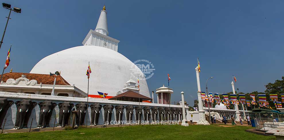 Anuradhapura - Ruwanweli Maha Saya