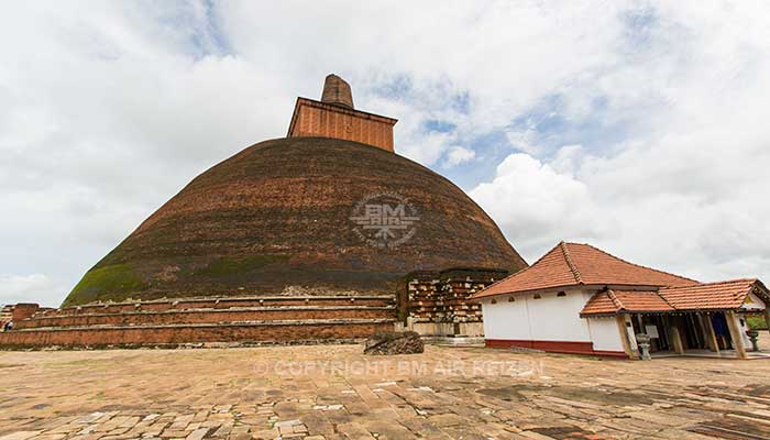 Anuradhapura - jetavana dagoba