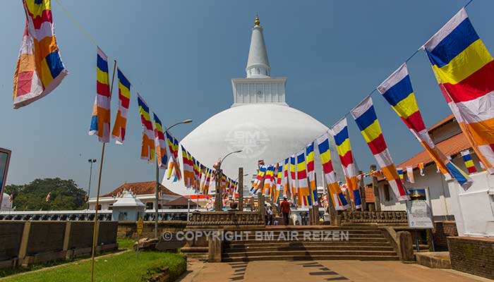 Anuradhapura - Ruwanweli Maha Saya