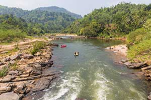 Kitulgala rafttocht Kelani rivier
