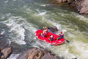 Kitulgala rafttocht Kelani rivier