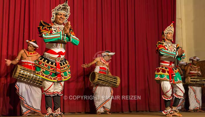 Kandy - culturele dansshow