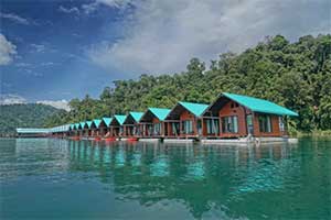 Khao Sok National Park - Smiley Lake House