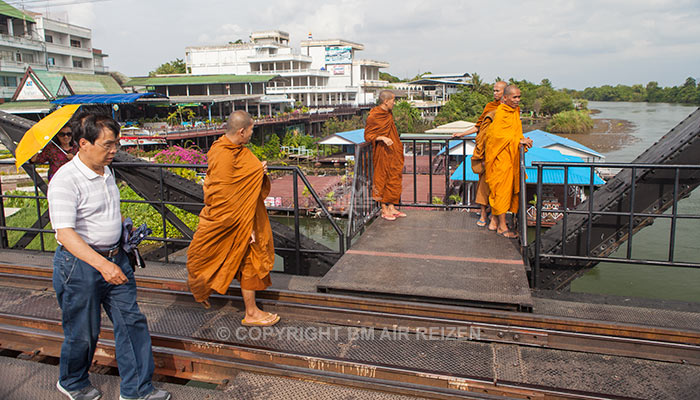 Kanchanaburi - River Kwai Bridge