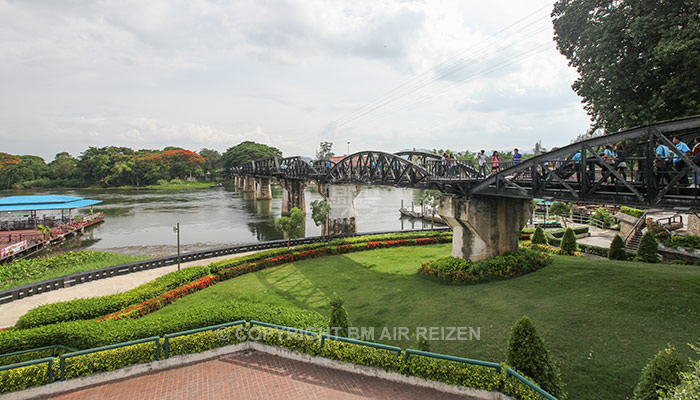 Kanchanaburi - River Kwai Bridge