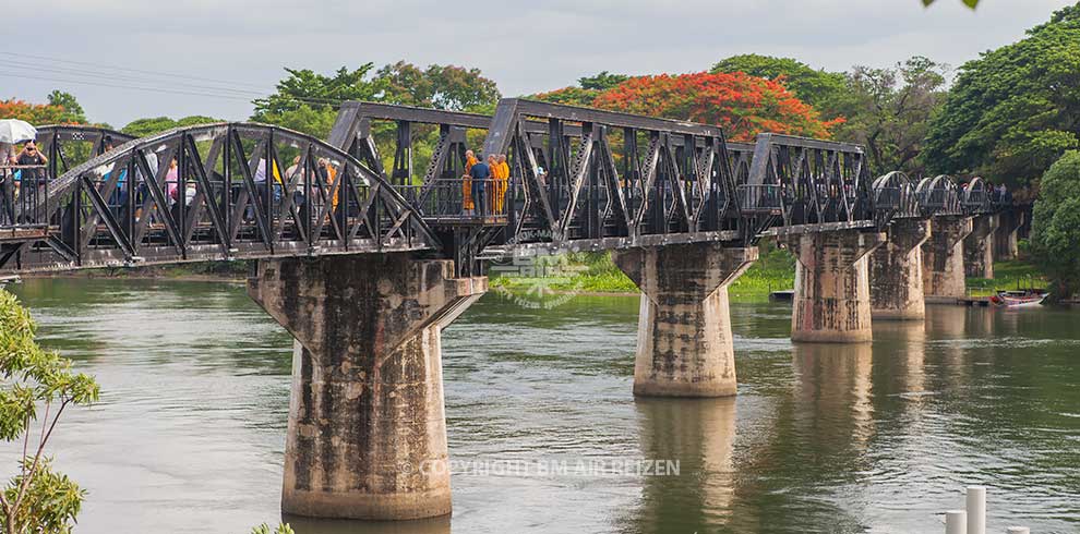 Kanchanaburi - River Kwai Bridge