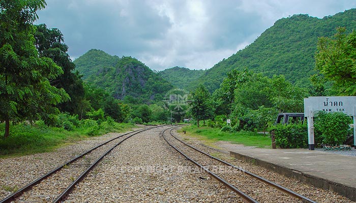 Kanchanaburi - treinreis oude spoorlijn