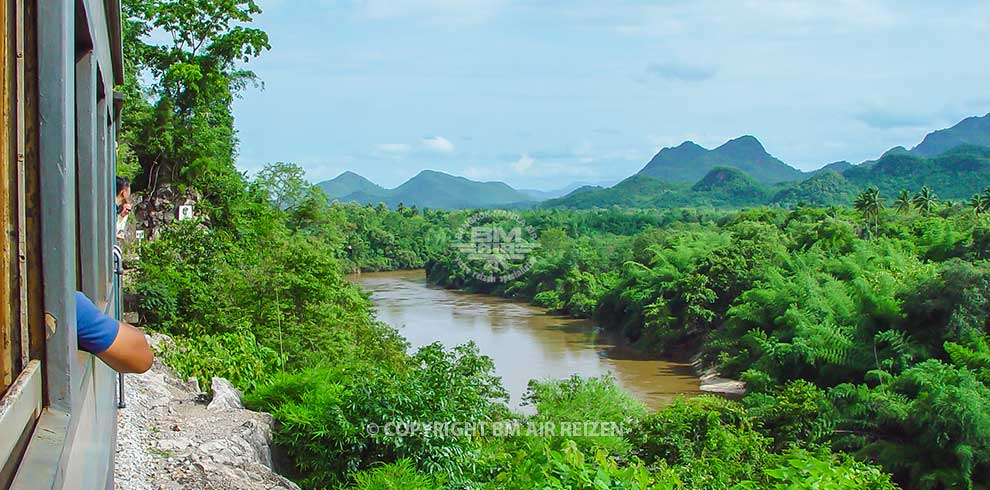 Kanchanaburi - treinreis oude spoorlijn