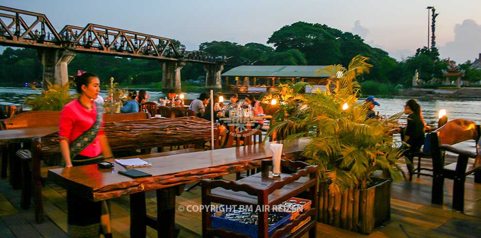 Kanchanaburi - River Kwai Bridge