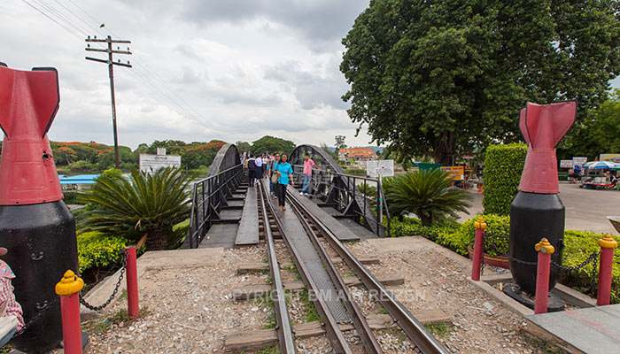 Kanchanaburi - River Kwai Bridge