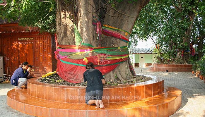 Kanchanaburi - Wat Chai Chumphon