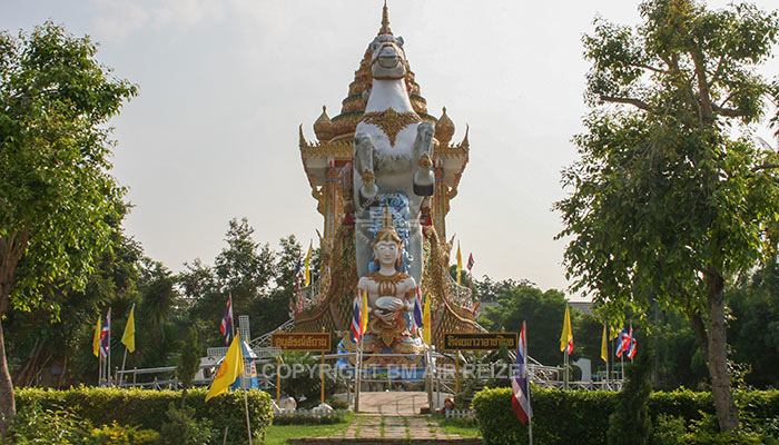 Kanchanaburi - Wat Chai Chumphon