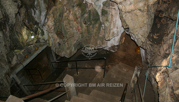 Kanchanaburi - Khao Poon Cave