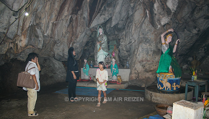 Kanchanaburi - Khao Poon Cave