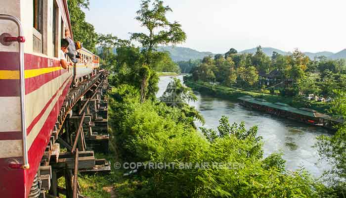 Kanchanaburi - treinreis oude spoorlijn