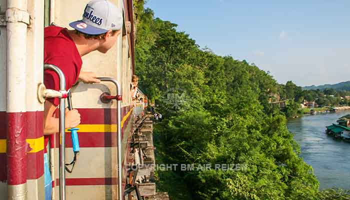 Kanchanaburi - treinreis oude spoorlijn