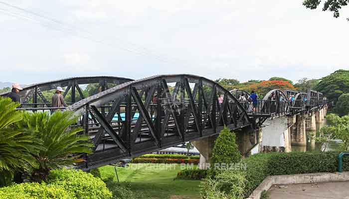 Kanchanaburi - River Kwai Bridge