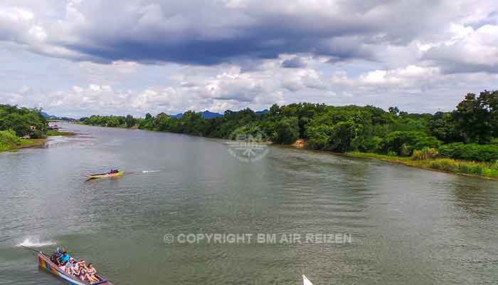 Kanchanaburi - River Kwai Bridge