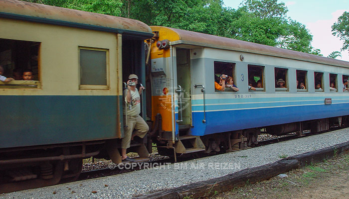 Kanchanaburi - treinreis oude spoorlijn