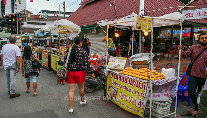 Chiang Mai - night bazar