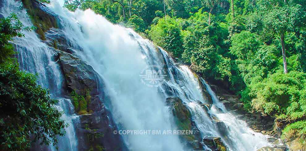 Doi Inthanon NP - Vachiratharn waterval